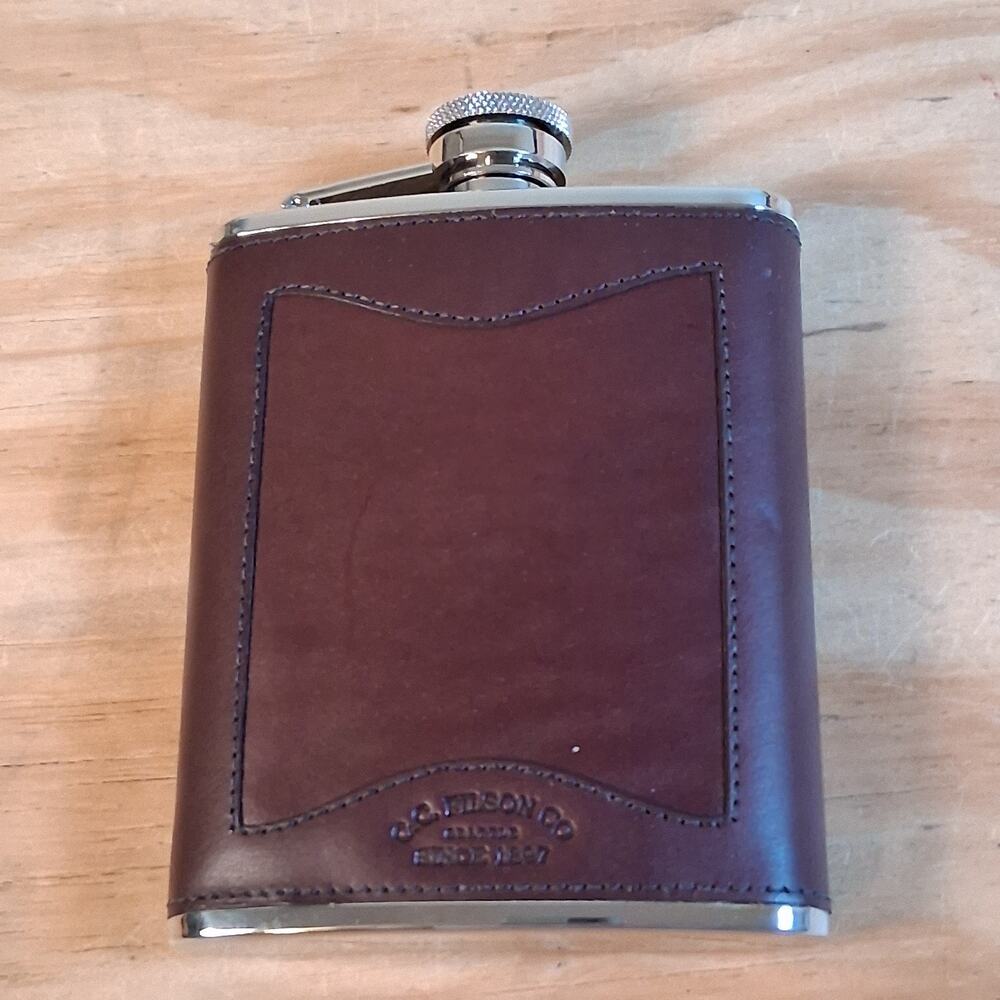 C.C. Filson Trusty Flask 6oz Stainless Steel Leather Exterior Small Container